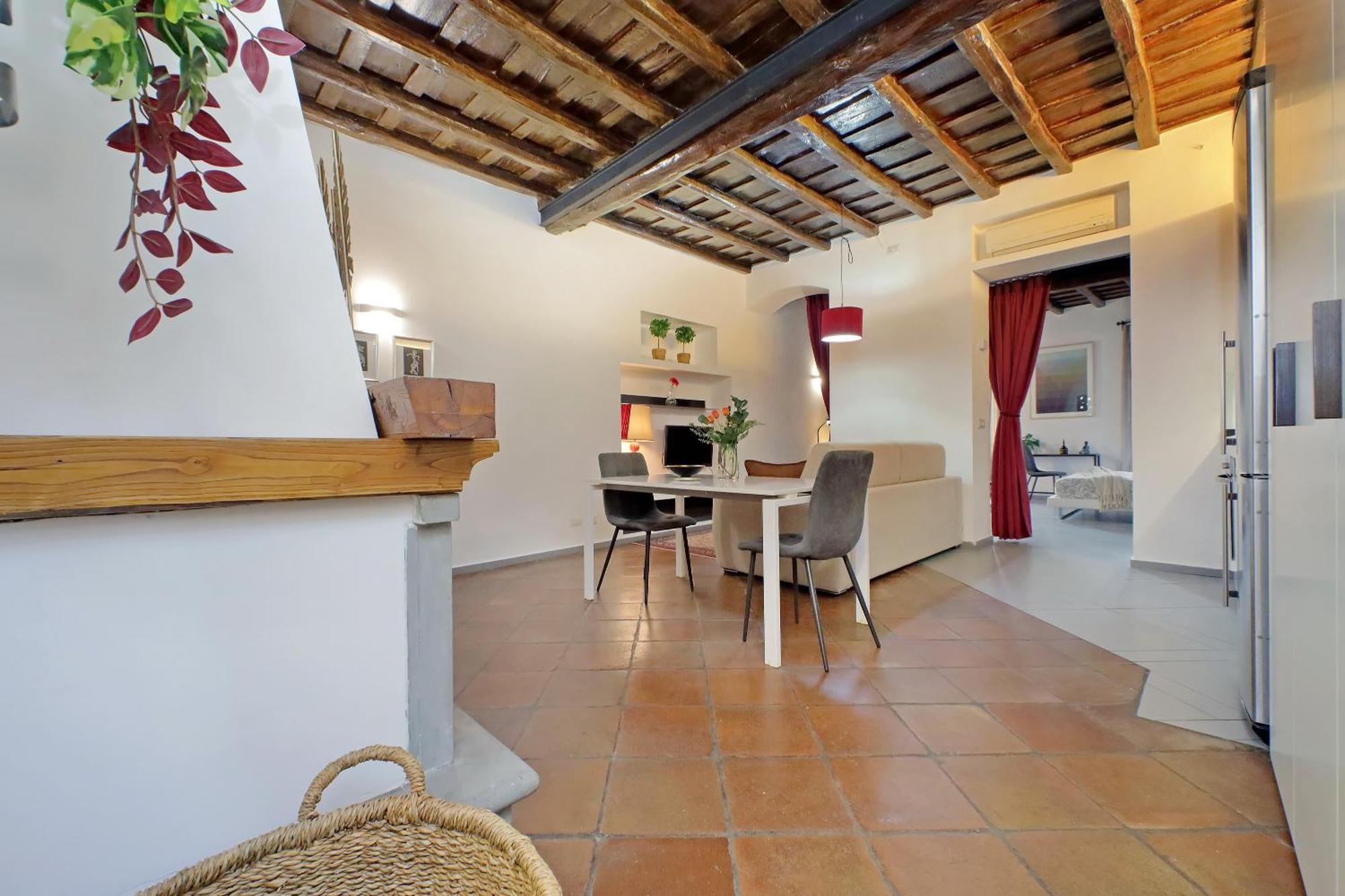 Loft Storico Nel Cuore Di Trastevere Appartement